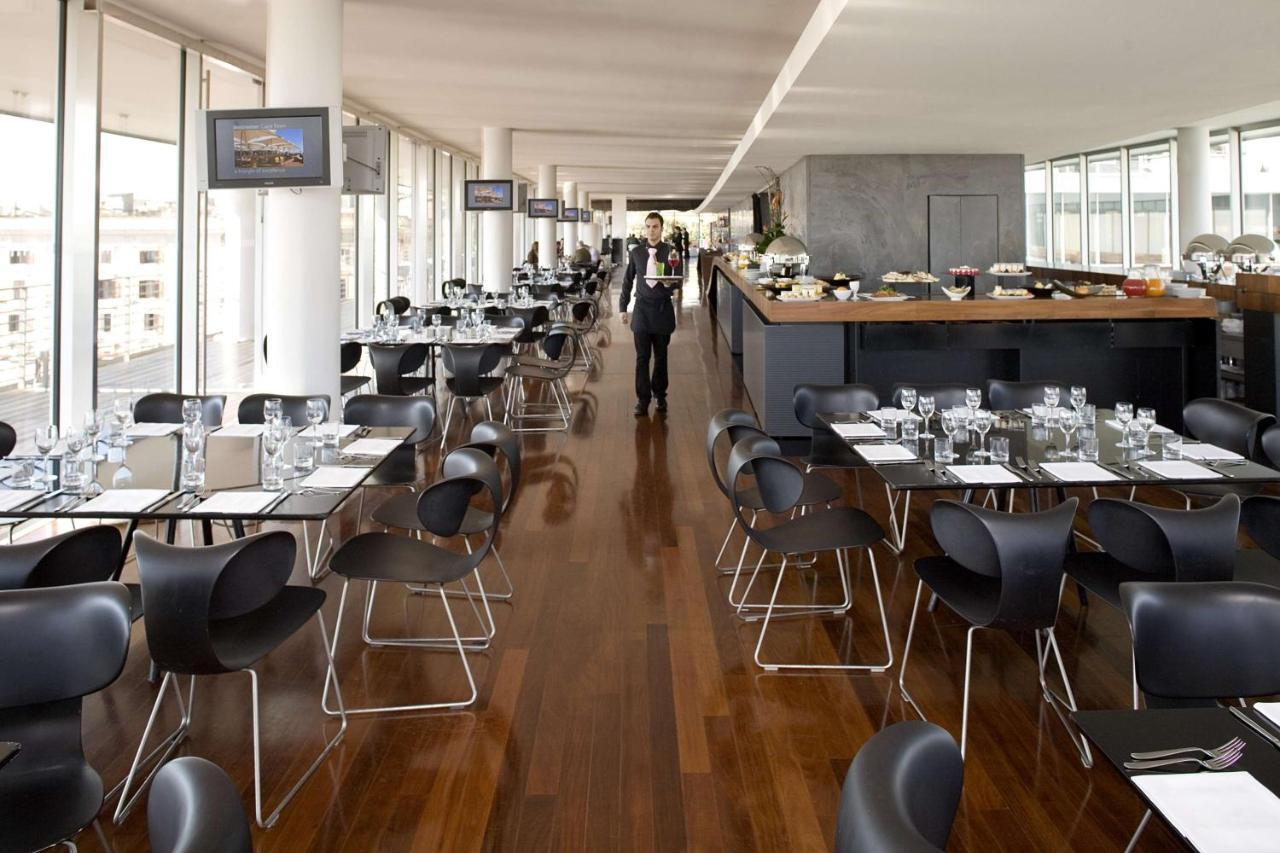 Radisson Blu Es. Hotel, Roma Екстериор снимка The Club at London Heathrow Airport